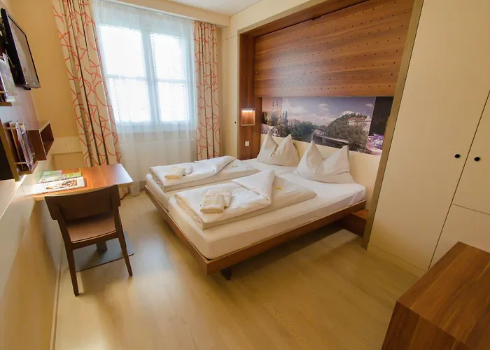 Jufa Sued - Self Check-in Graz