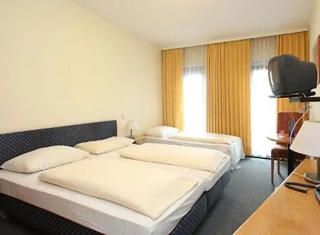 Hotel Jufa Sued - Self Check-in 3*