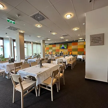 Hotel Jufa Sued - Self Check-in 3*