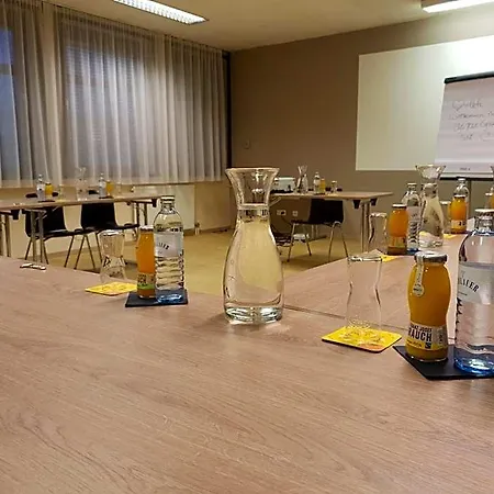 Jufa Süd Hotel 3*