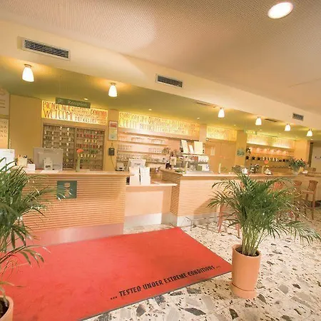 Jufa Sued - Self Check-in ホテル