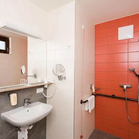 Jufa Sued - Self Check-in Hotel Graz