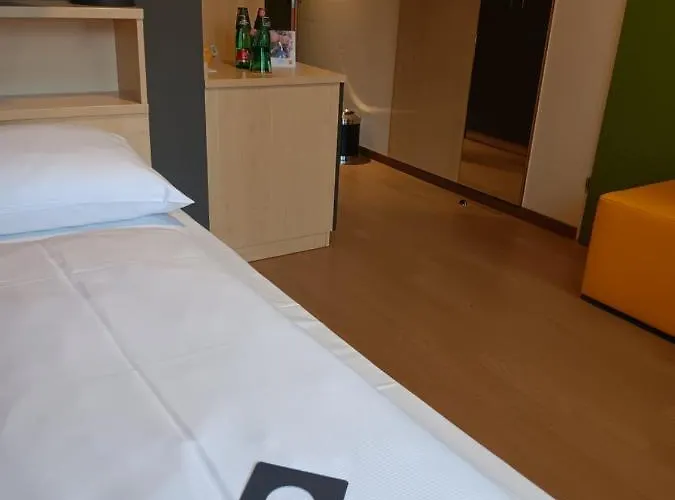 Jufa Sued - Self Check-in فندق